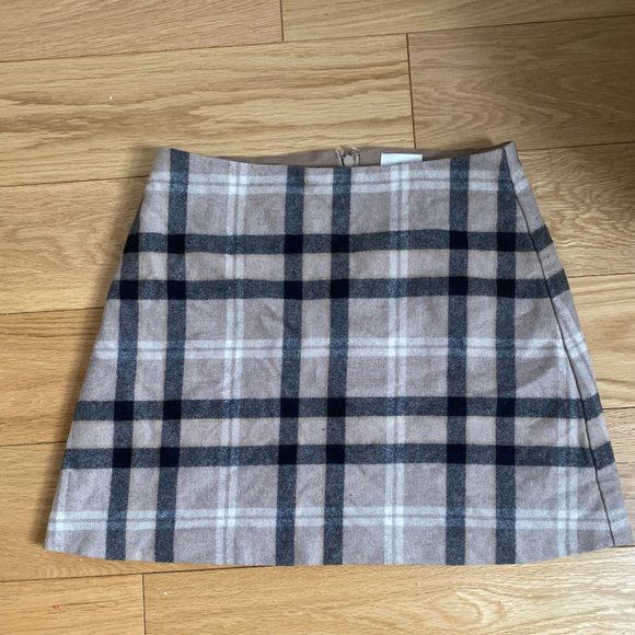 WILFRED Plaid Classic Mini Skirt - Picture 2 of 2